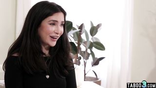 Curious journalist Jane Wilde making interview on a big transsexual cock