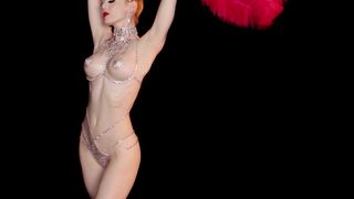 Latina MILF with perfect round ass Calypso Muse posing in black lingerie