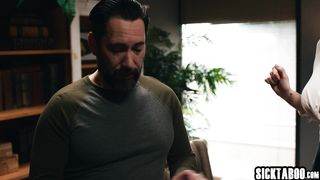 Desperate big tits MILF Little Puck drops on her knees and gave a blowjob