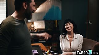 Naughty latina MILF housewife Little Puck seduces the big cocked director