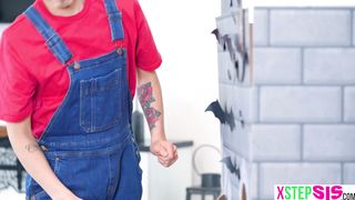 Haunted castle with boo holes with stepsister and BFF inside