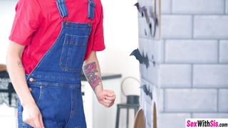 Hardcore pussy fucking in teens Bianca Bangs and Chanel Camryn small house