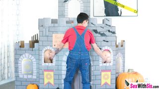 Hardcore pussy fucking in teens Bianca Bangs and Chanel Camryn small house