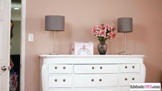 Stepmom masturbate my pussy so hard that she made me squirt