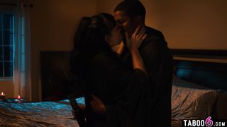 Haunted house had this interracial couple scared to the bone