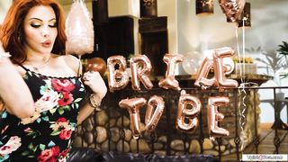 Latina tgirl give sisterinlaw a lapdance and licks her pussy