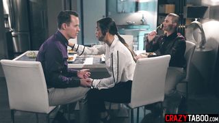 When time stops the hardcore fucking begins for big ass Latina Alina Lopez