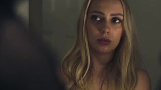 Im not sure if I should invite my vampire shemale friend in