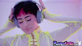Nude latina teen Mia Valentine shows us one of her favorite new hobby DJing