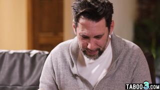 Latina stepdaughter Aria Sloane pet herself and serving her perv stepdad