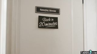 Petite latina thot Alexa Chains fucked by big tits blonde tranny Leah Hayes